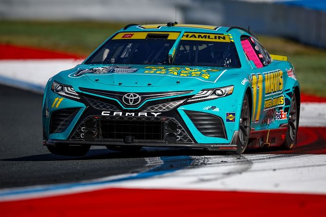 "The car is not set up well": Denny Hamlin sums up after qualifying in P15 for the upcoming NASCAR Cup race at Las Vegas