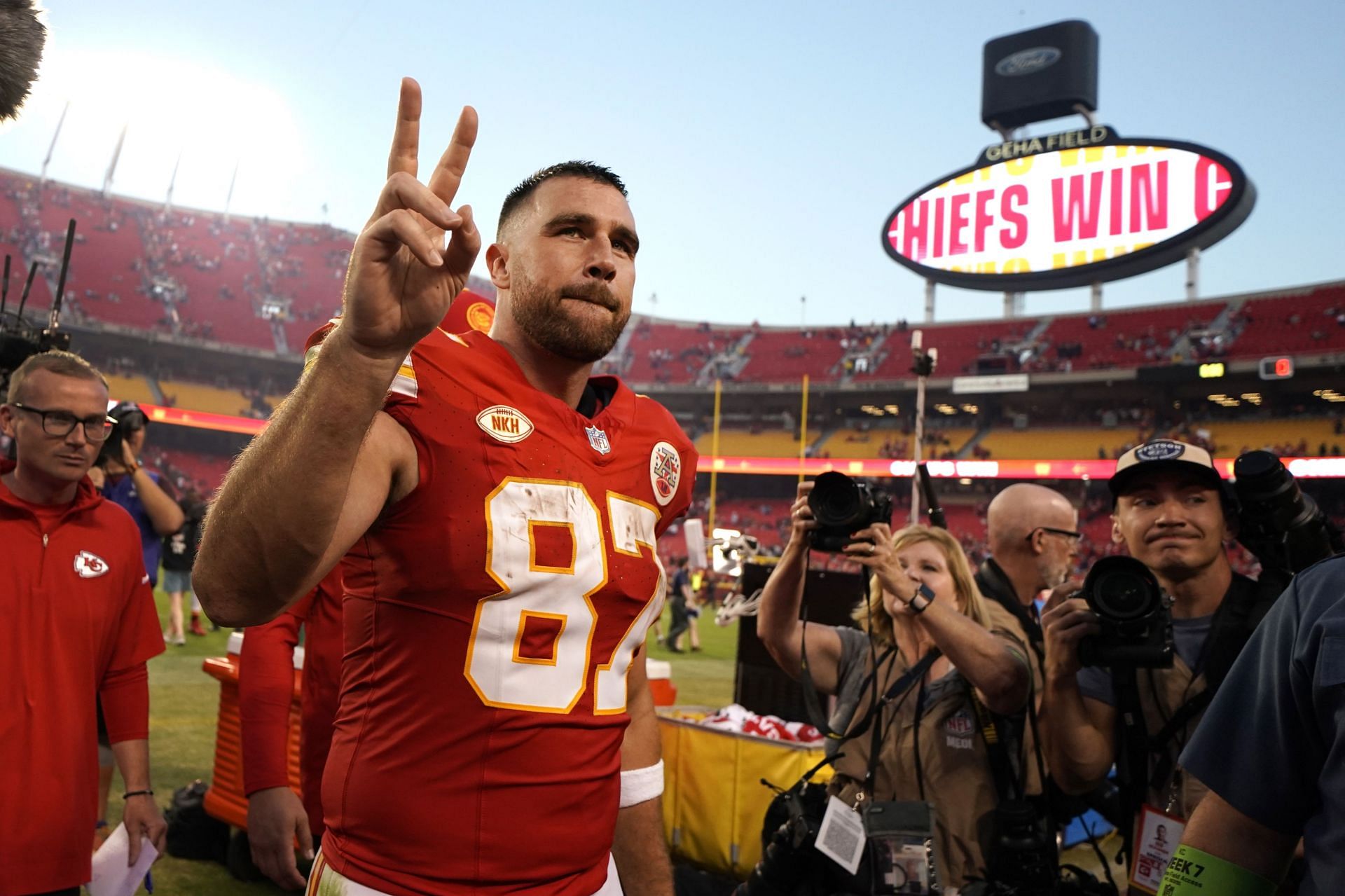 Travis Kelce performs for Taylor Swift