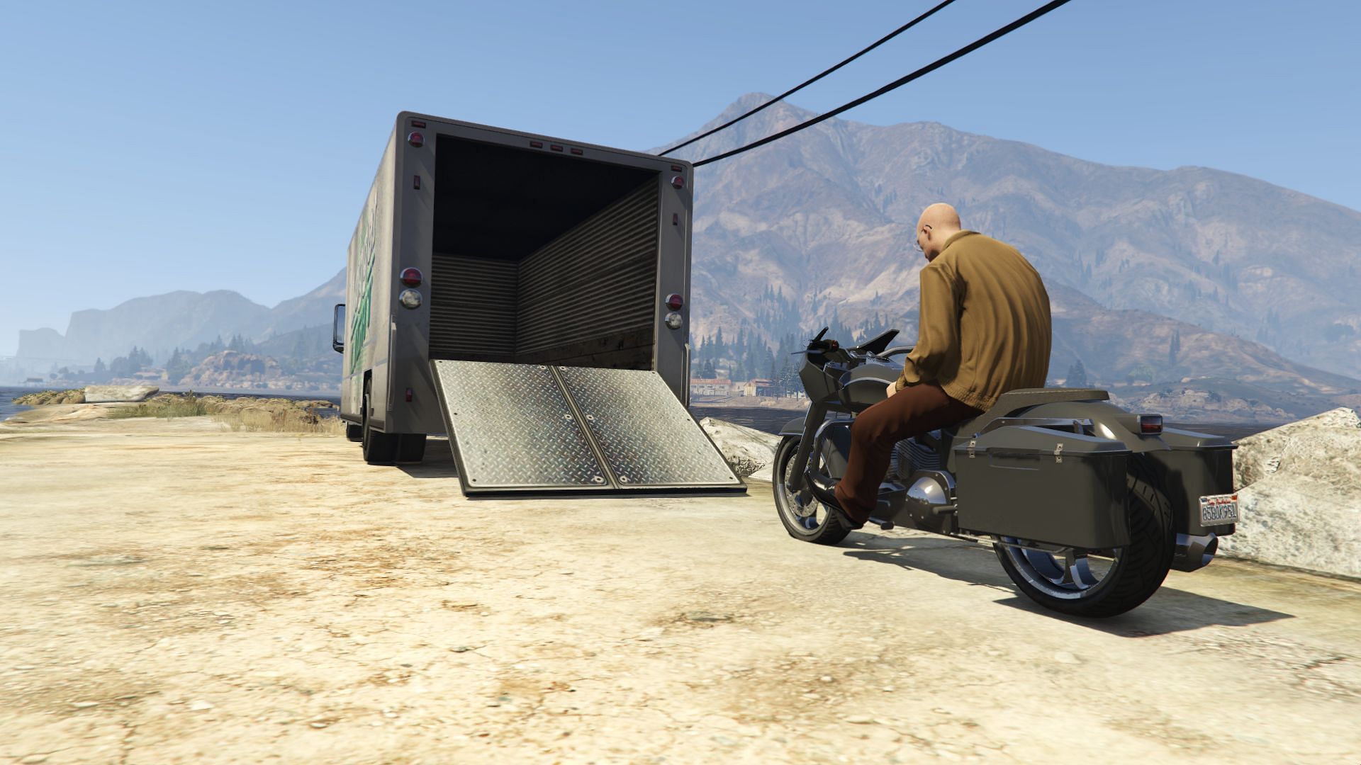 Sell Missions are a good way to make extra money in GTA Online (Image via Rockstar Games)