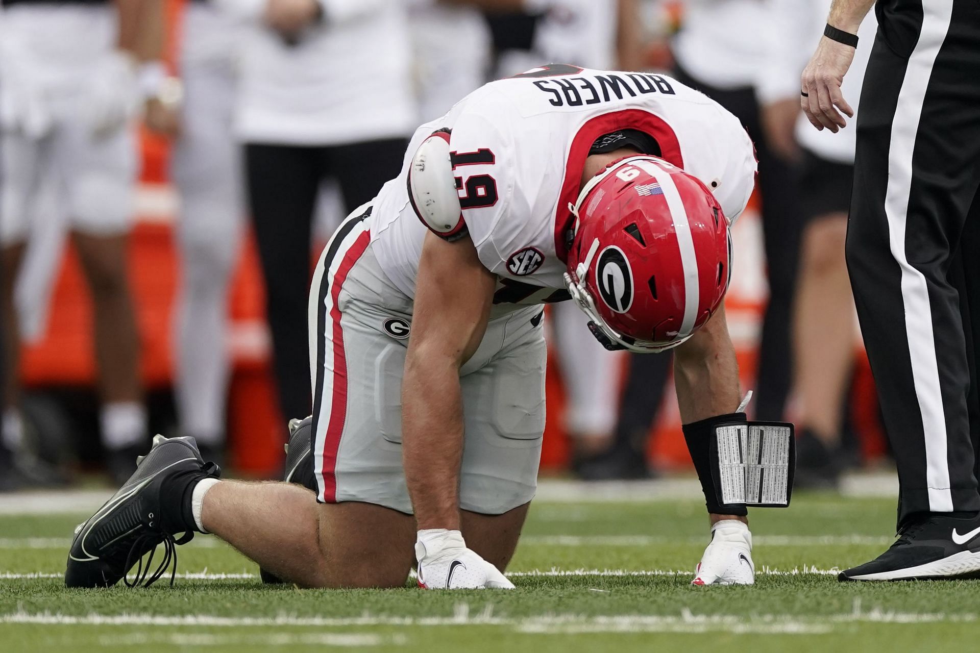 SEC Football Injury Report Week 9 Latest Updates on Brock Bowers, AJ