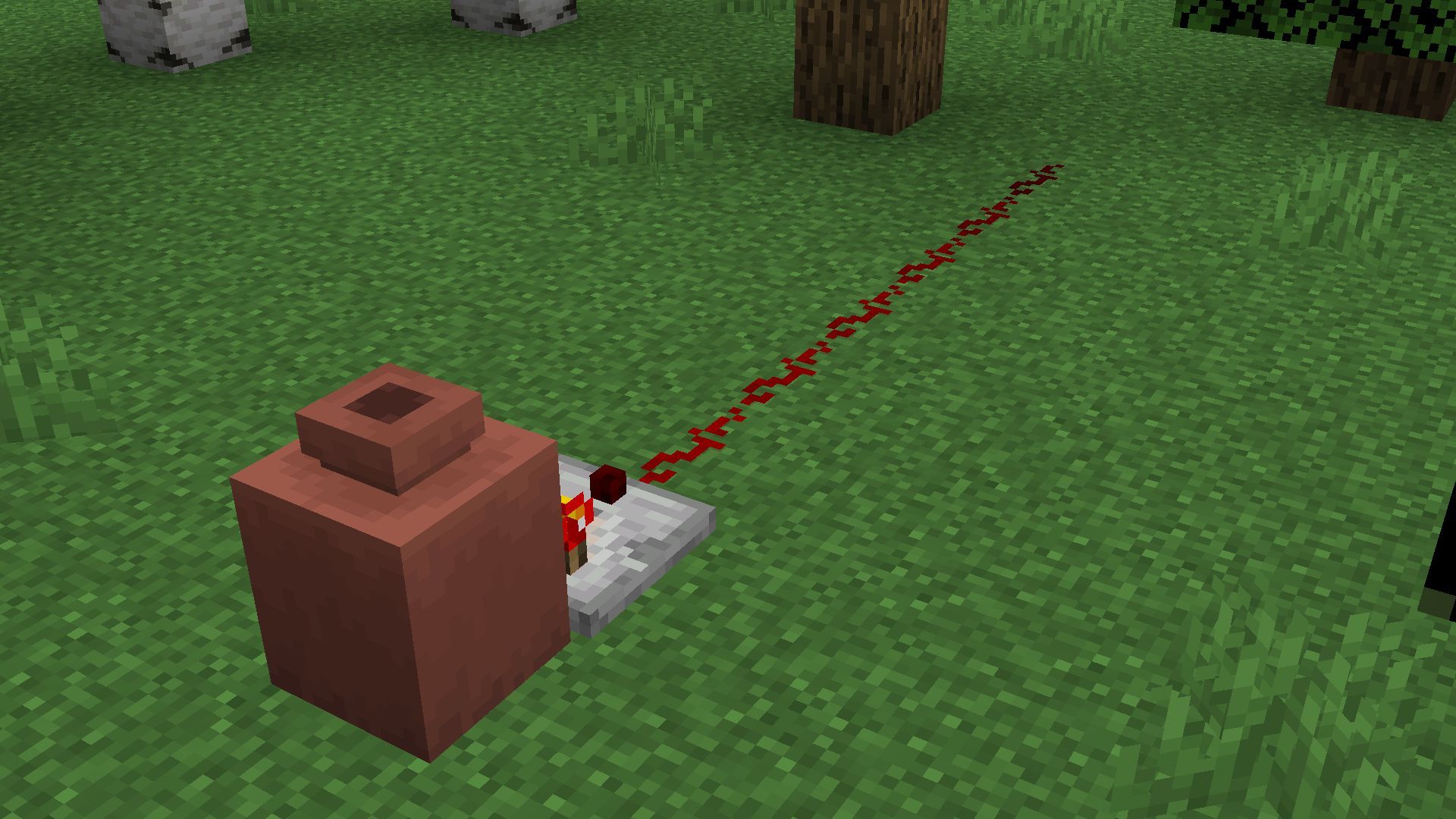 Decorated pot can power redstone (Image via Mojang)