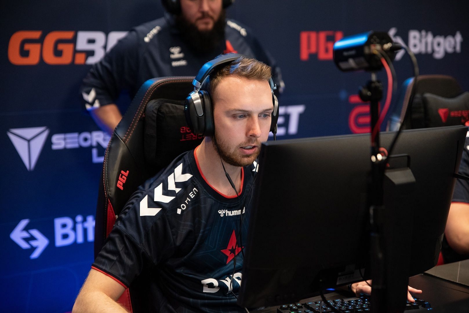 gla1ve CS2 Settings in 2023 (Image via PGL)