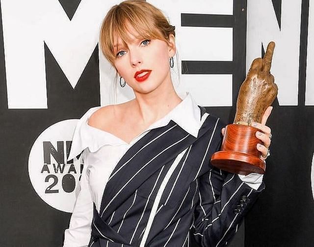 Where does Taylor Swift live?