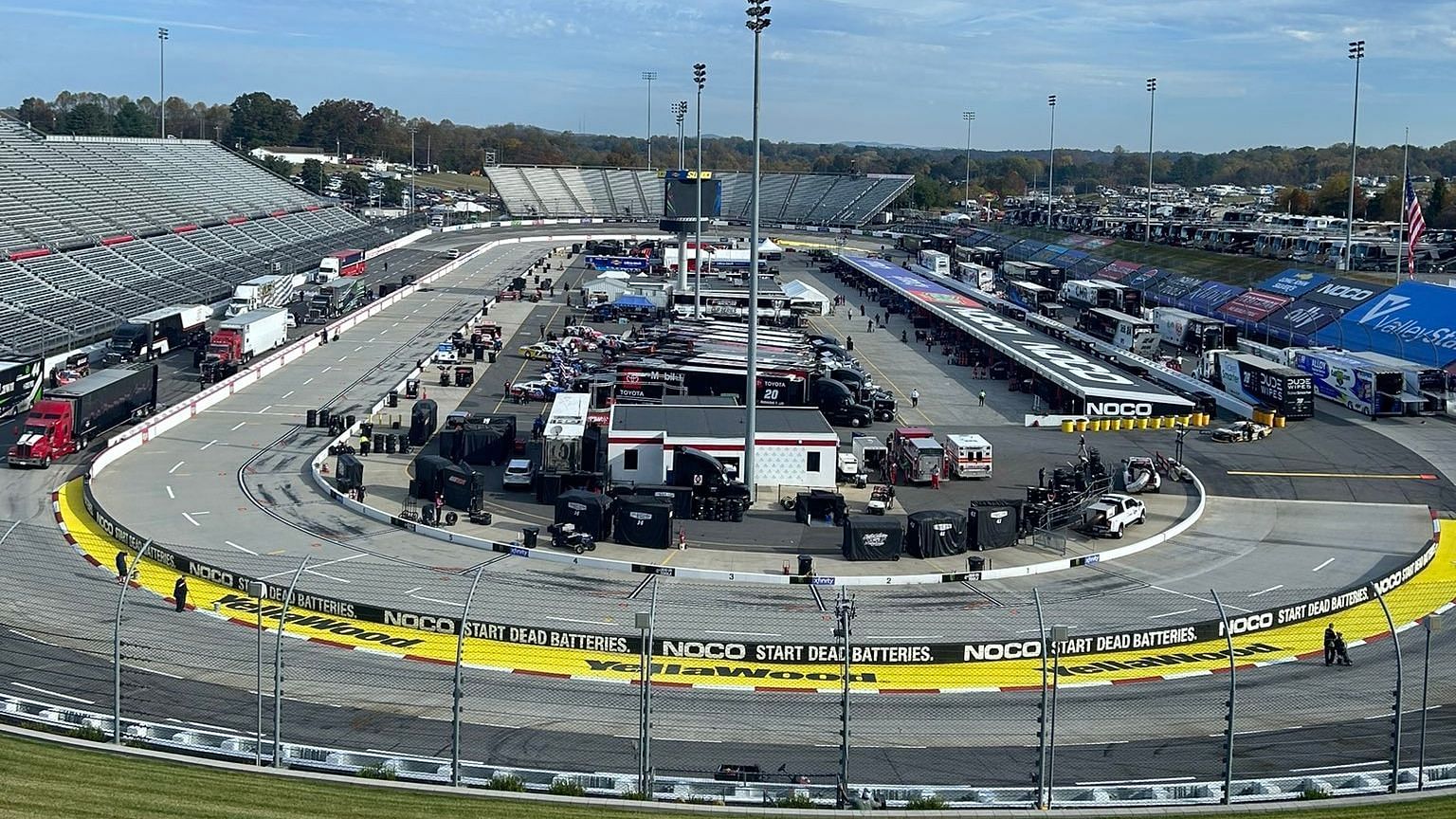 "Not sure what it's gonna do" NASCAR crew chiefs on unpredictable race