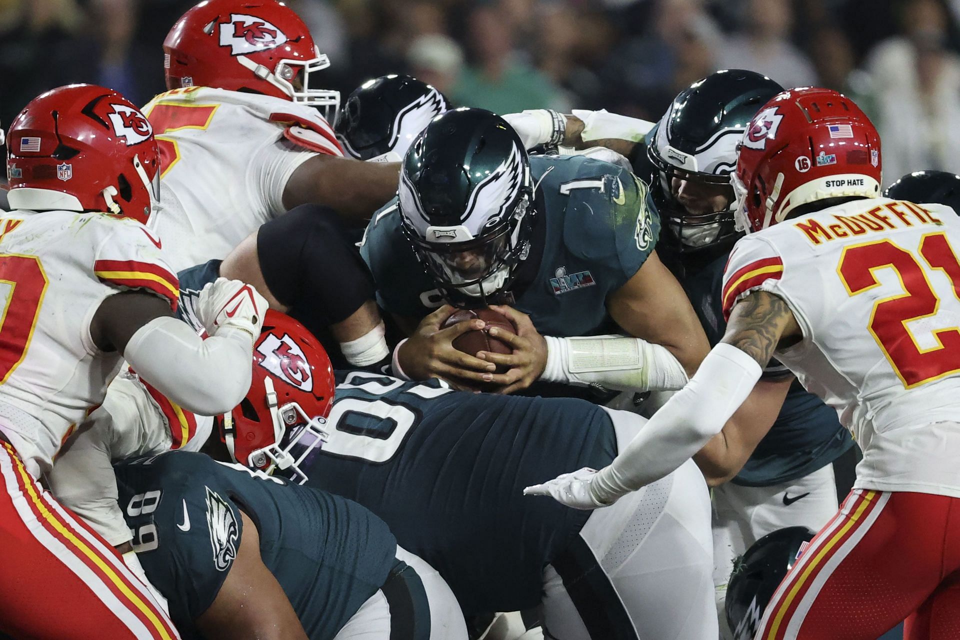 The NFL shocks everyone with the decision it made regarding the Eagles'  controversial play - A to Z Sports