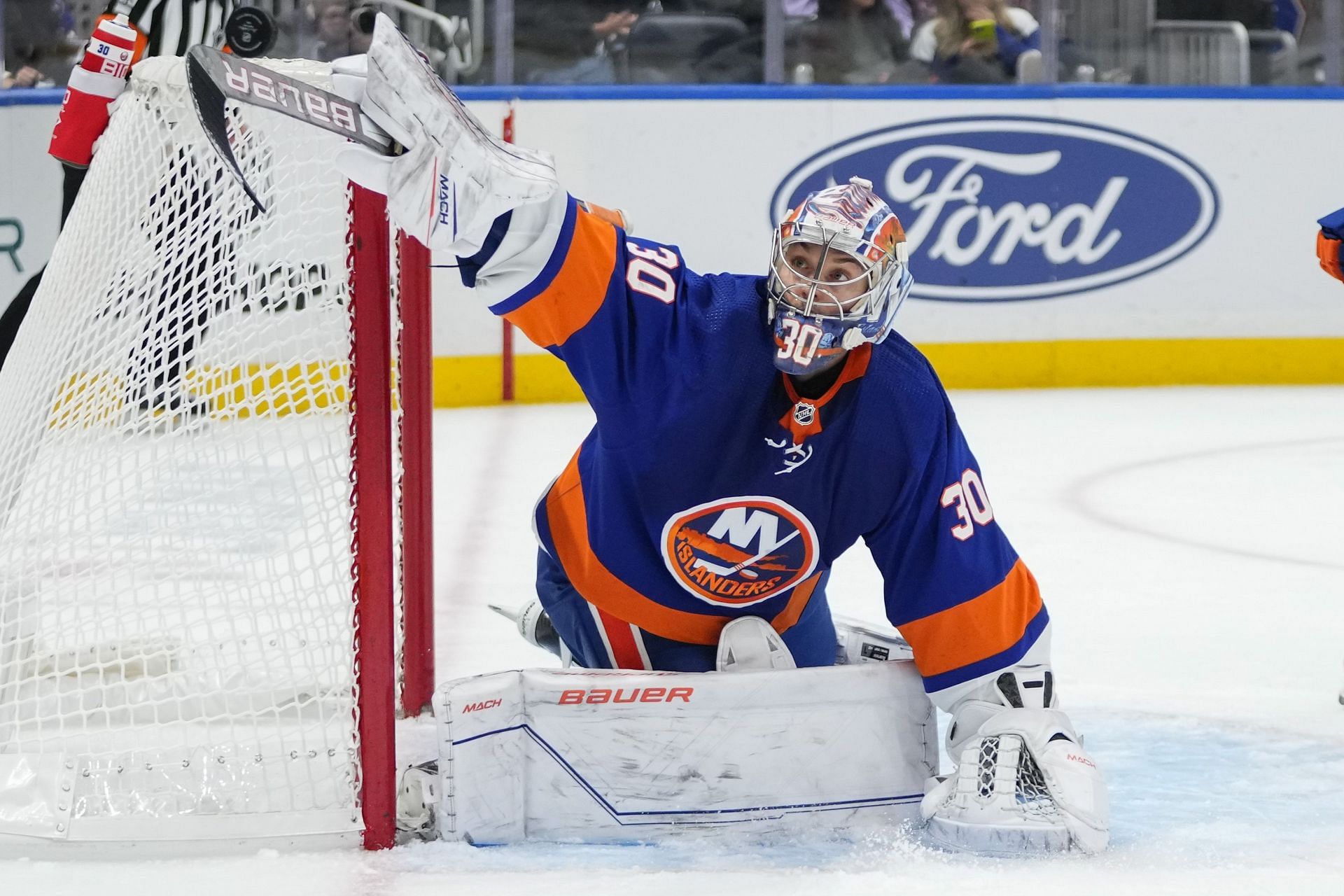 Coyotes Islanders Hockey