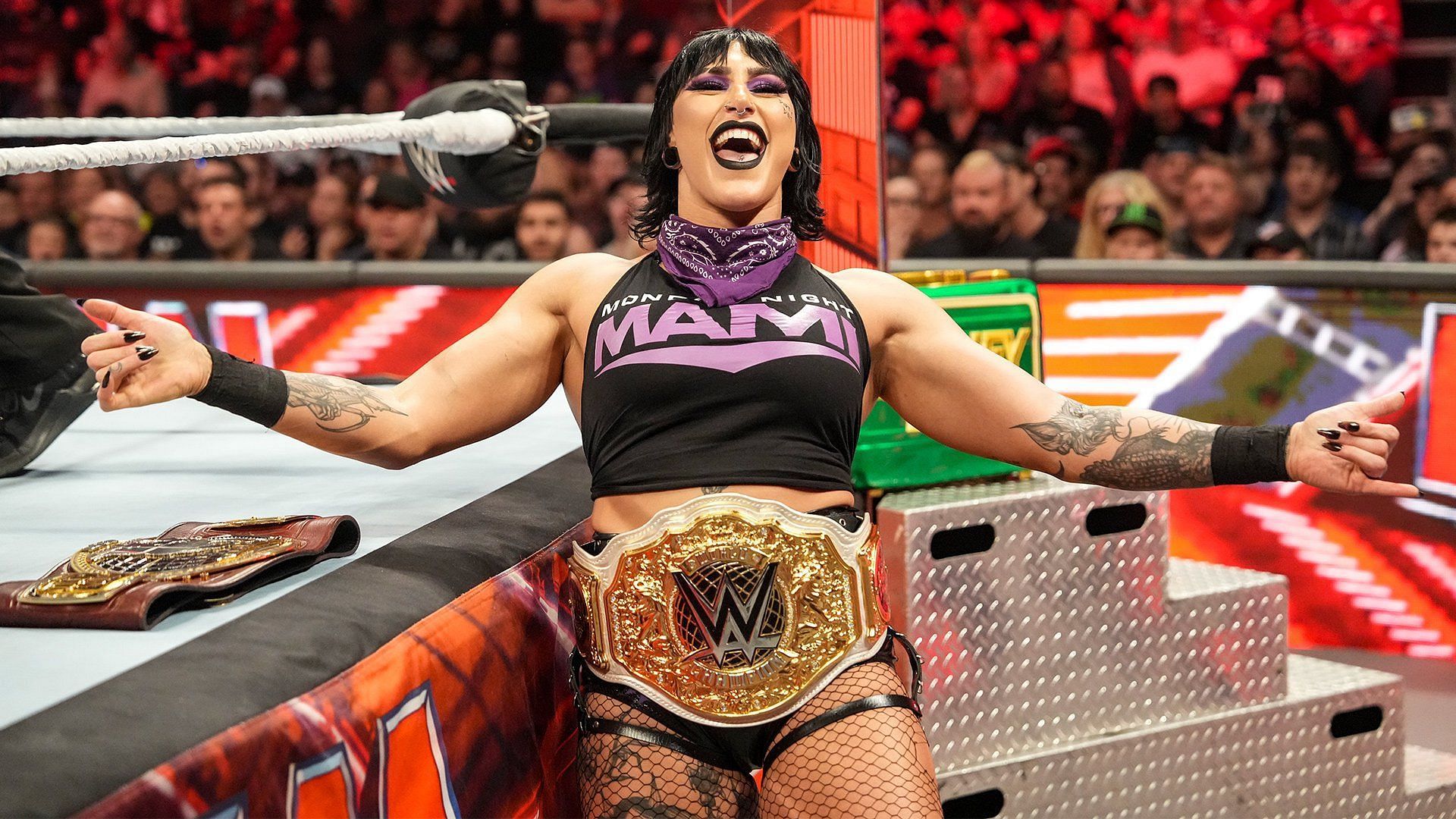 Becky Lynch wins NXT Women's Championship! Nia Jax & Jade Cargill Return!