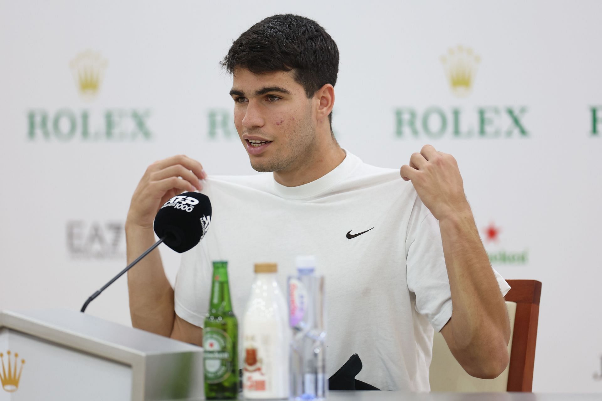 Carlos Alcaraz at a press conference.