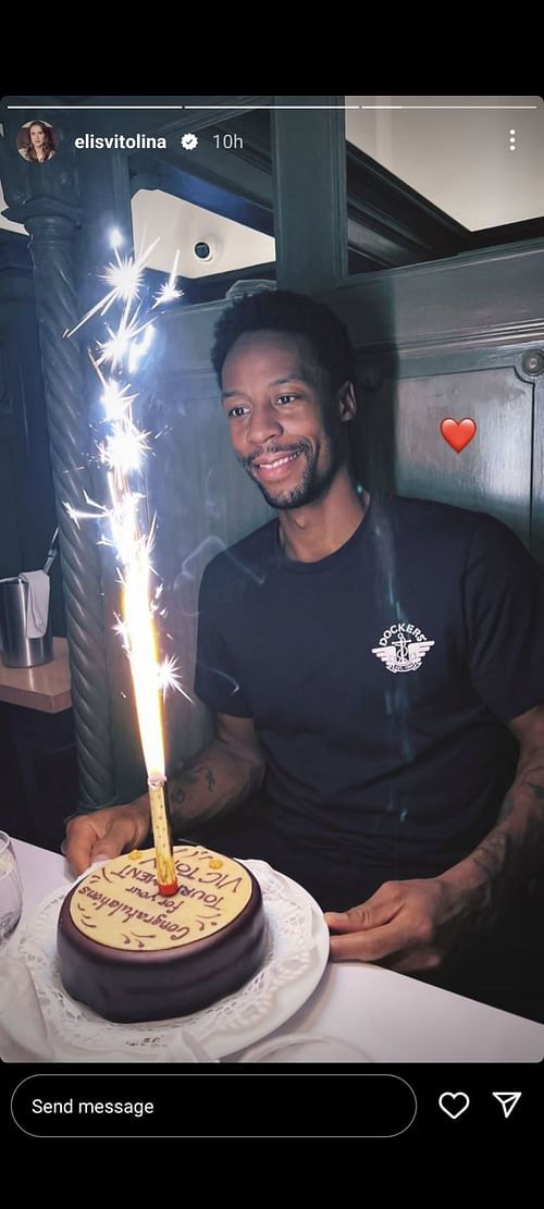 Monfils celebrates Stockholm Open triumph with a cake