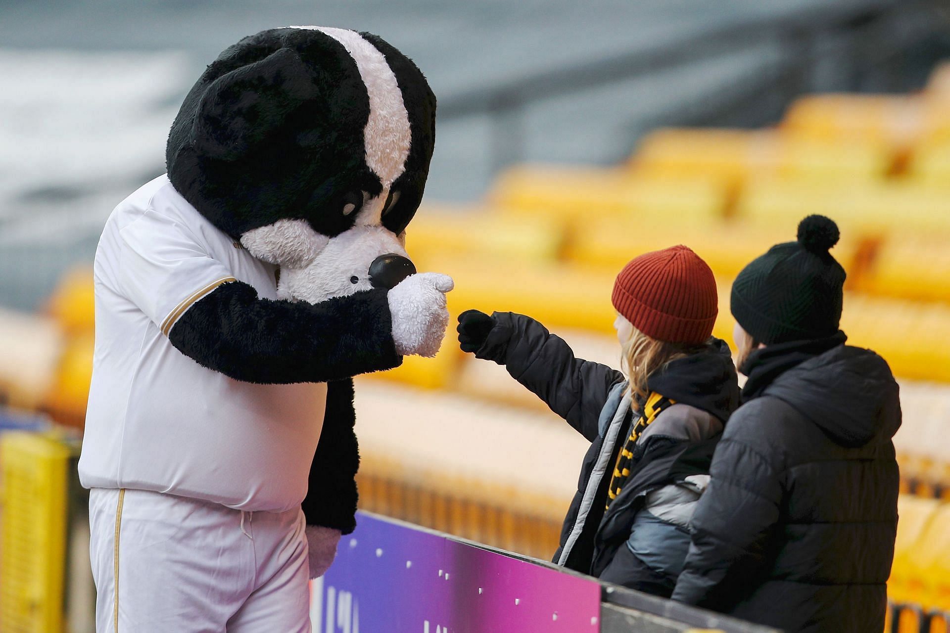 Port Vale v Swindon Town - Sky Bet League Two