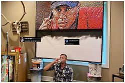 “Hang that one in the Louvre” – Fans react to artist making a Tiger Woods artwork from thousands of golf tees
