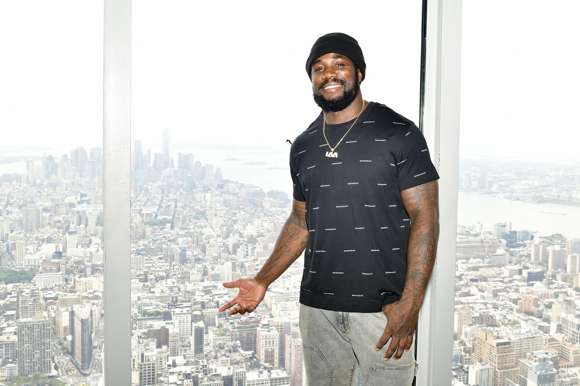 Dalvin Cook Visits the Empire State Building