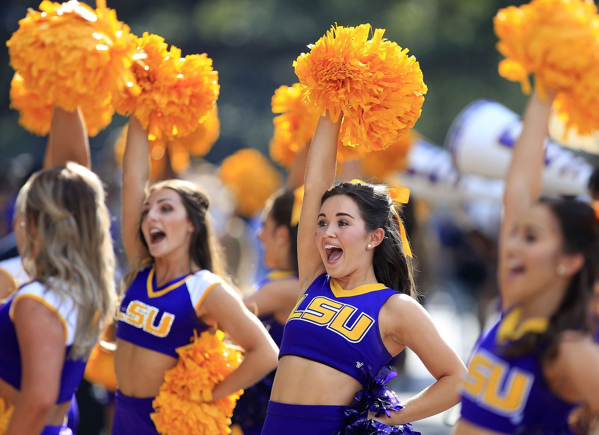 This College Has Some Infuriating Ideas About What the 'Perfect'  Cheerleader Looks Like