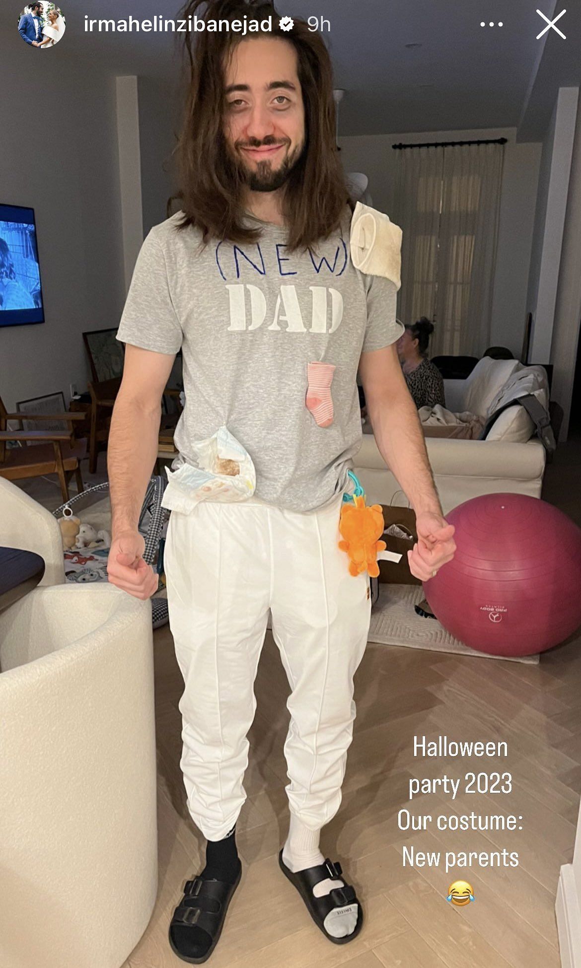 Mika Zibanejad and his wife Irma are taking their new parent struggles to the max with Halloween costumes 😭 (Image Credit: viairmahelinzibanejad/IG)