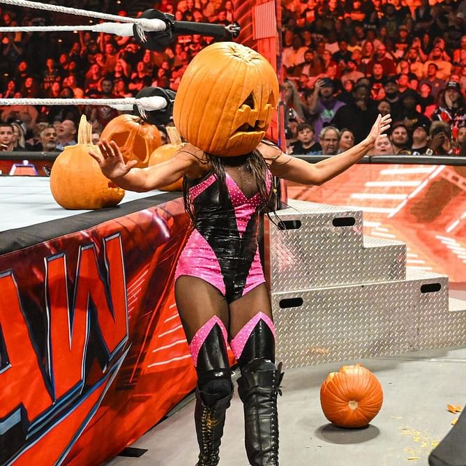 Did Natalya take a dig at an absent WWE star with her costume on RAW? Analyzing what we know