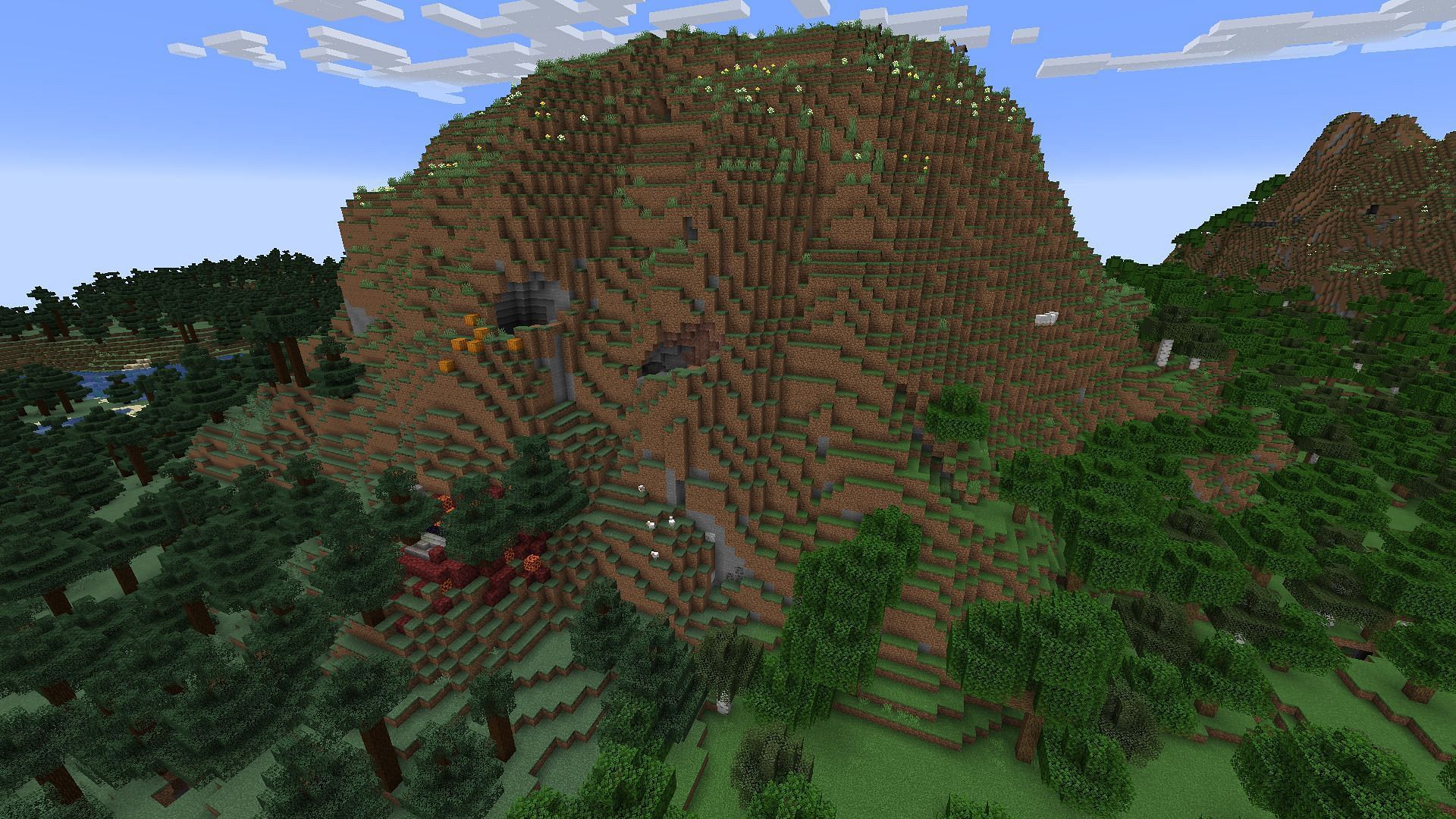 The hill in this Minecraft seed&#039;s spawn may be an ideal location for a player&#039;s first survival base (Image via Mojang)