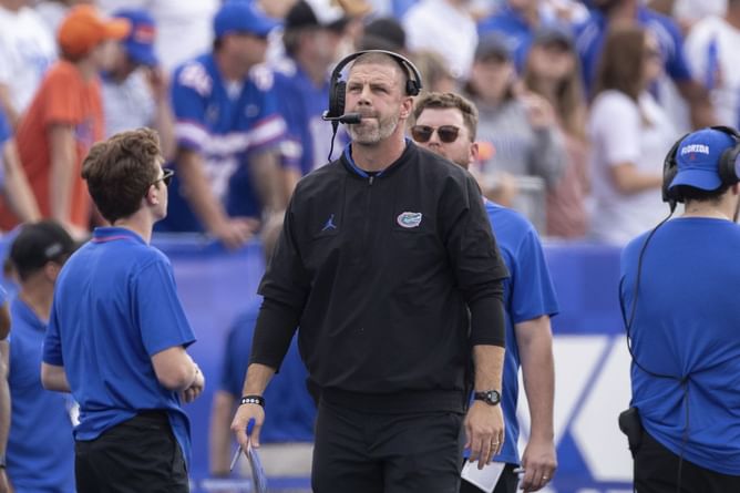 “Fire Billy Napier”: Outraged Florida fans demand coaching change post Kentucky humiliation at Kroger Field
