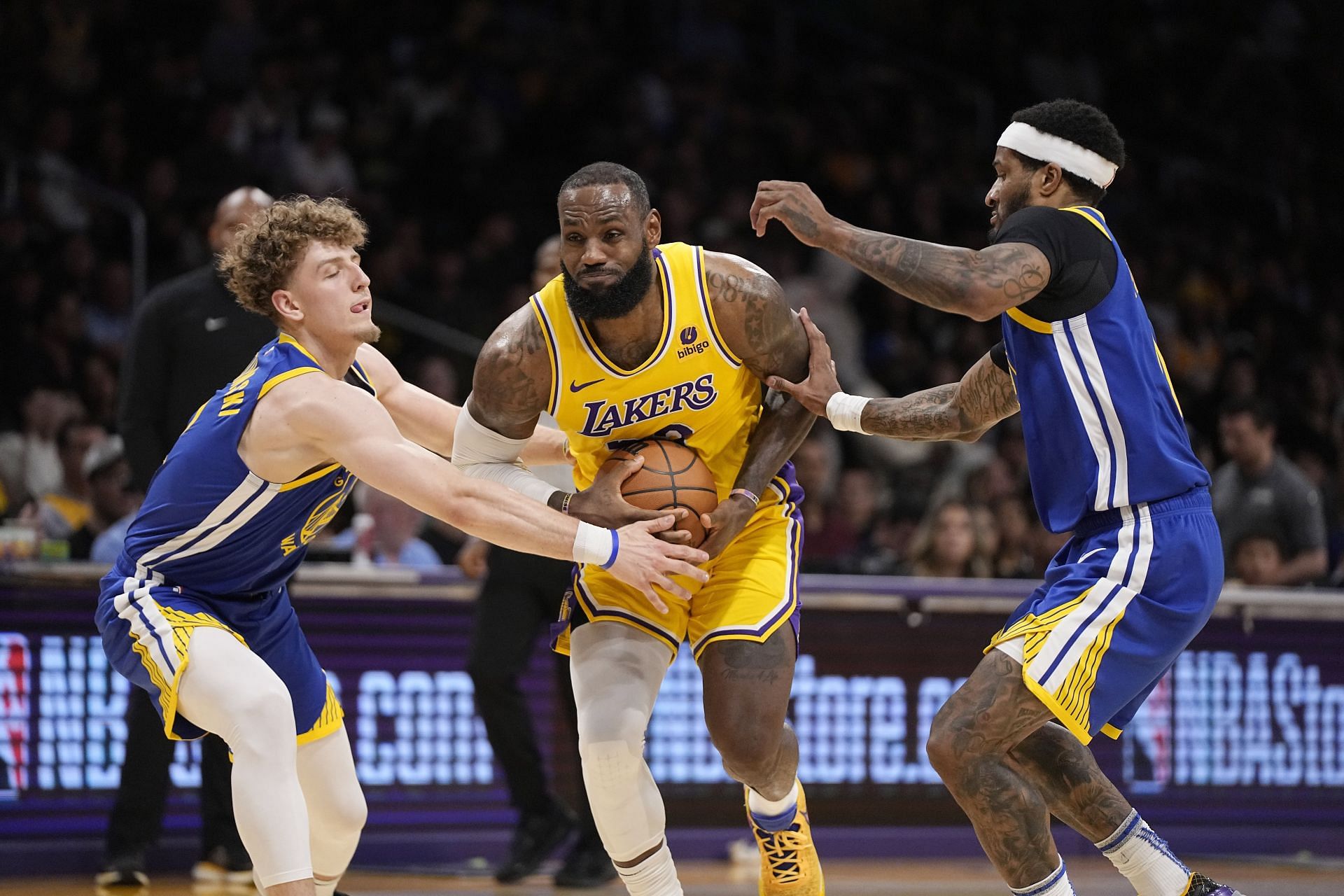 LeBron James of the LA Lakers against the Golden State Warriors