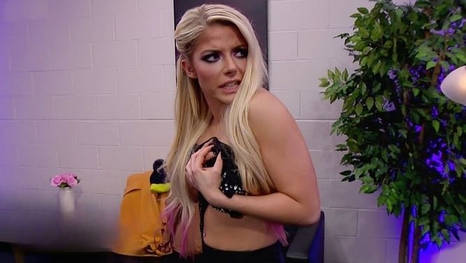 Photo: Alexa Bliss shows off new look amid WWE hiatus