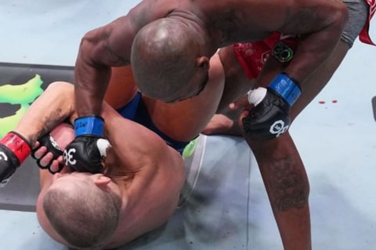 Bobby Green snapped Grant Dawson&#039;s unbeaten streak in seconds [Image Credit: @ufc on Instagram]
