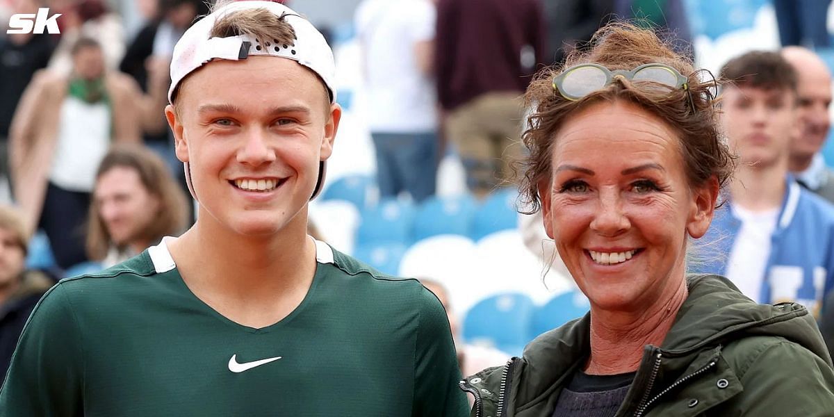 Holger Rune with his mother Aneke.