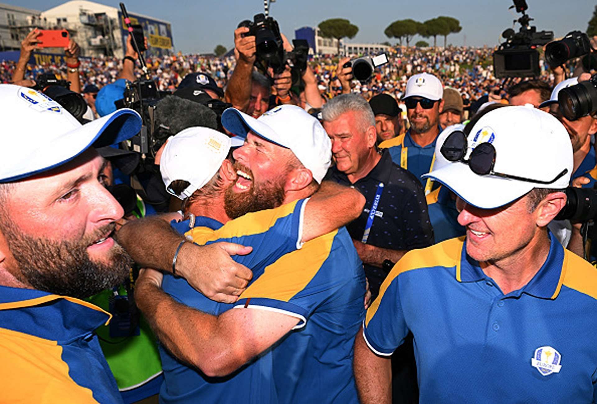 Europe celebrating winning the 2023 Ryder Cup (Image via Getty).