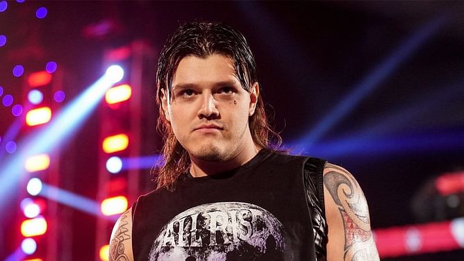 Dominik Mysterio to lose his North American Title to 35-year-old star on WWE RAW tonight? Exploring major twist