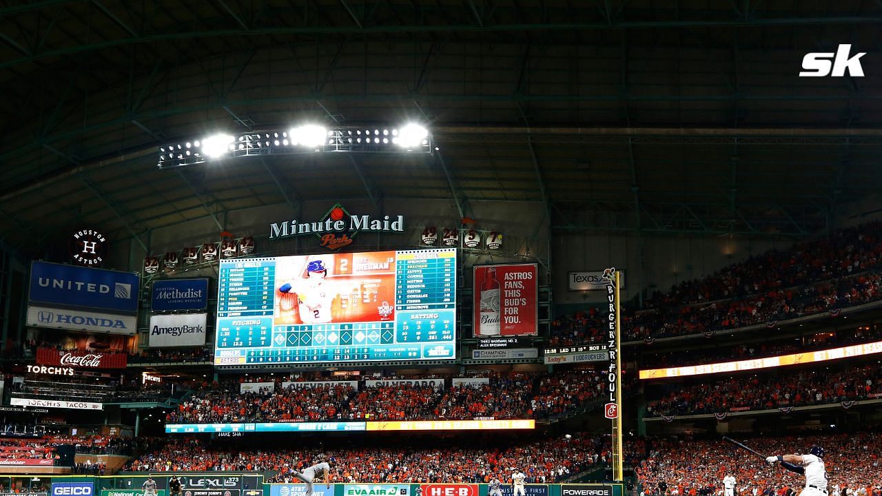 Astros fans thrilled to hear Minute Maid Park's $65,000,000 roof will be  closed for ALCS Game 1 vs. Rangers: “Going to be LOUD”