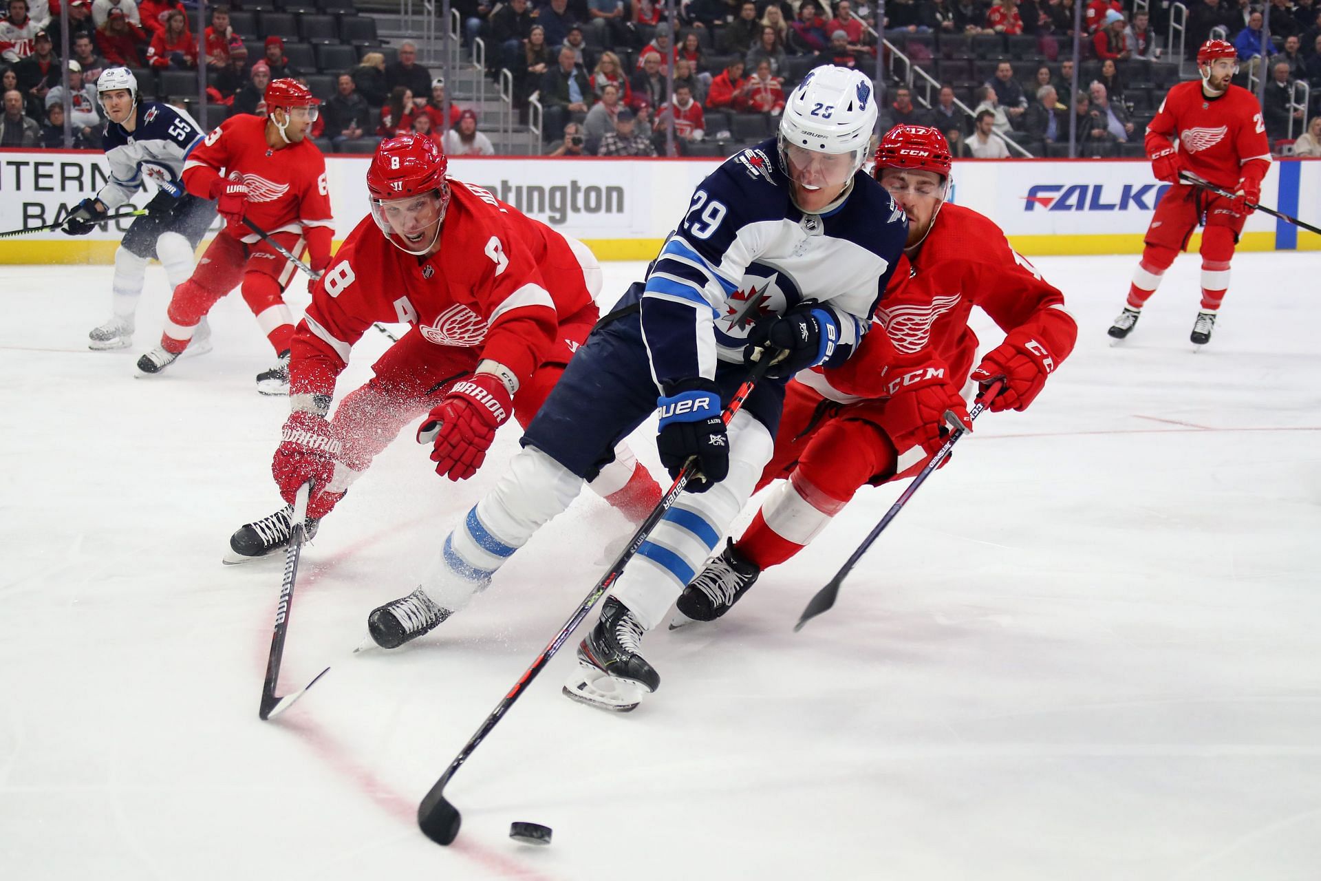 "Overhyped This Team Way Too Much": Fans Criticize Detroit Red Wings ...