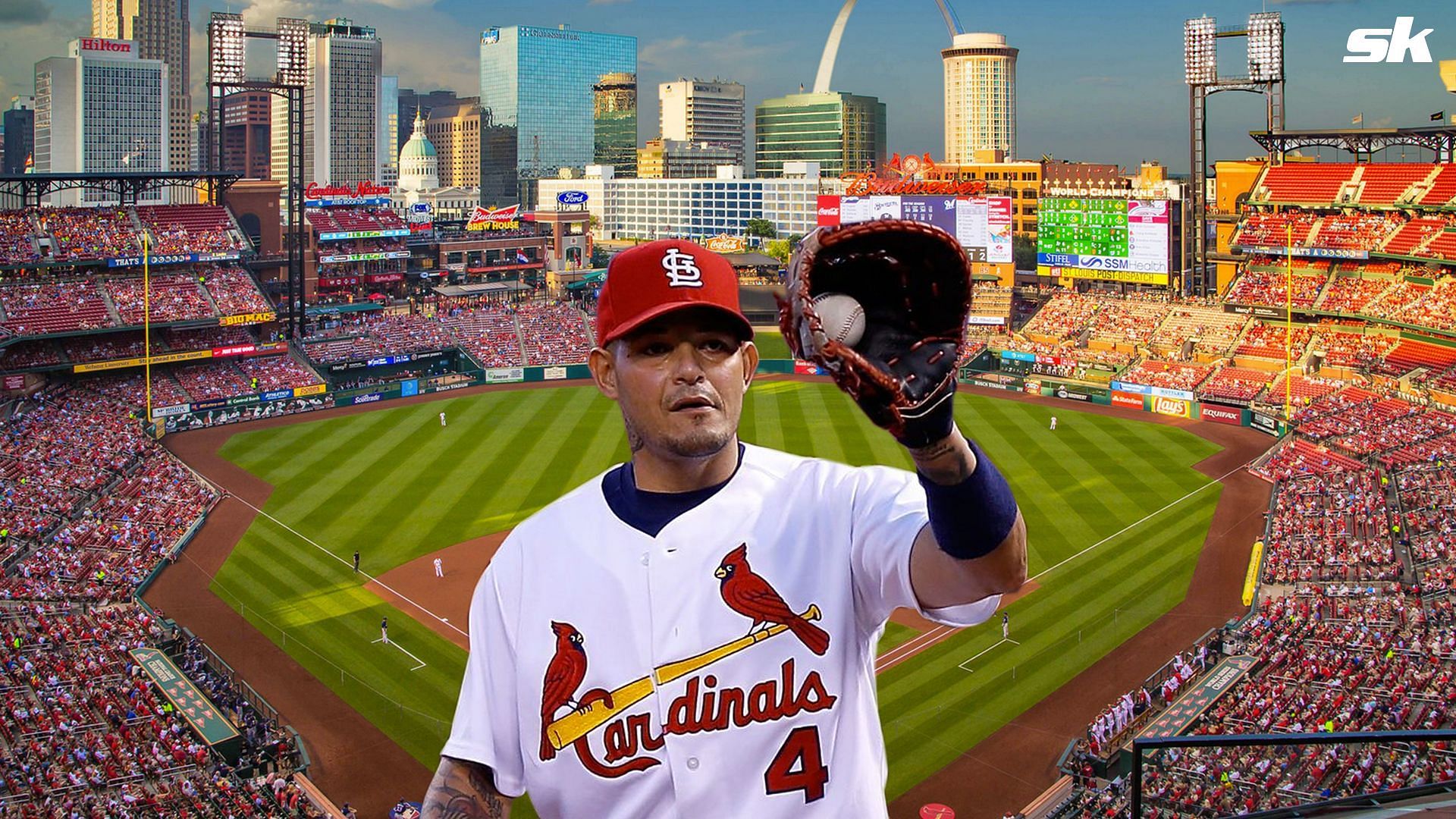 When will Yadier Molina return to the St. Louis Cardinals?