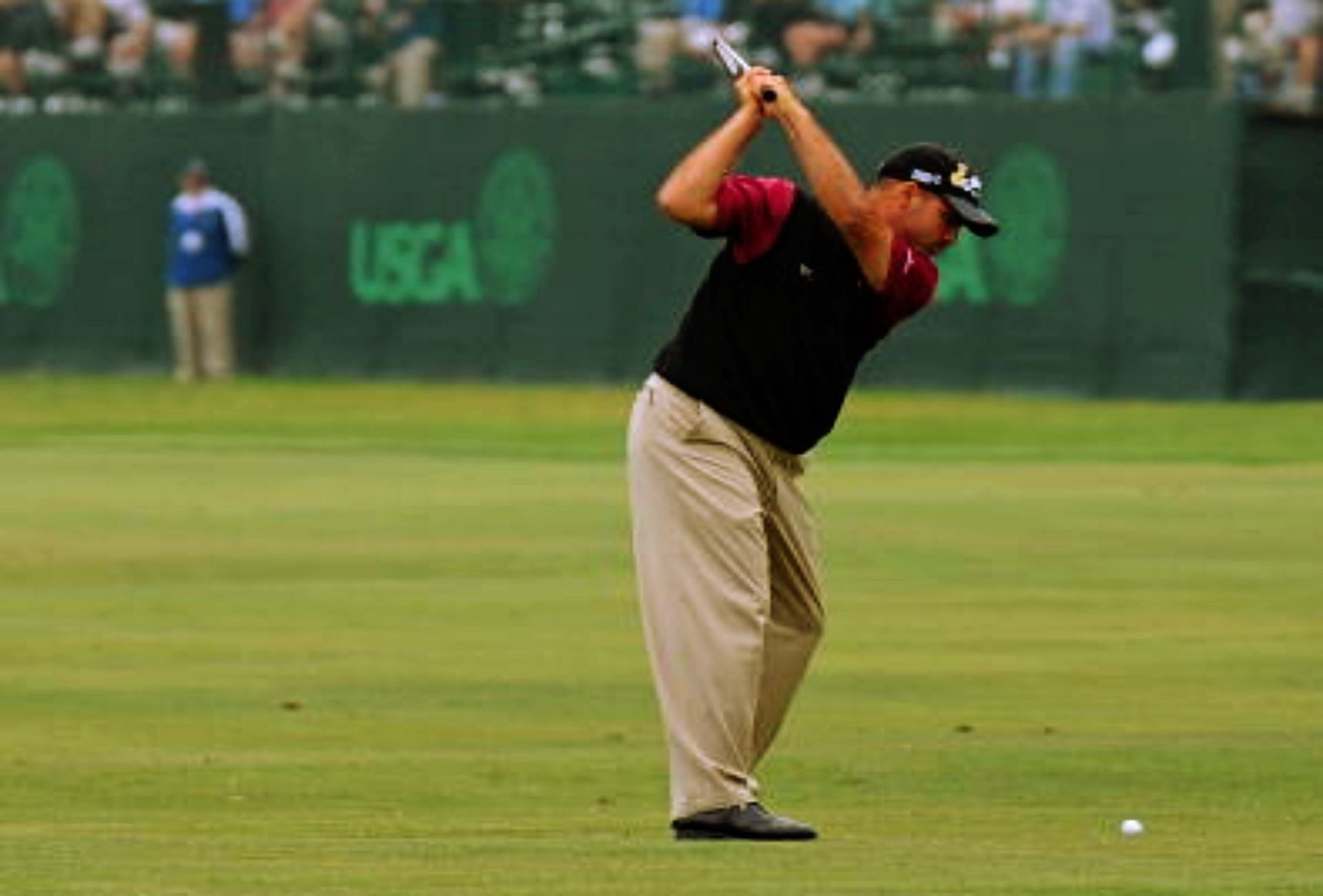 Mediate playing at the 2008 U.S. Open (Image via Getty).