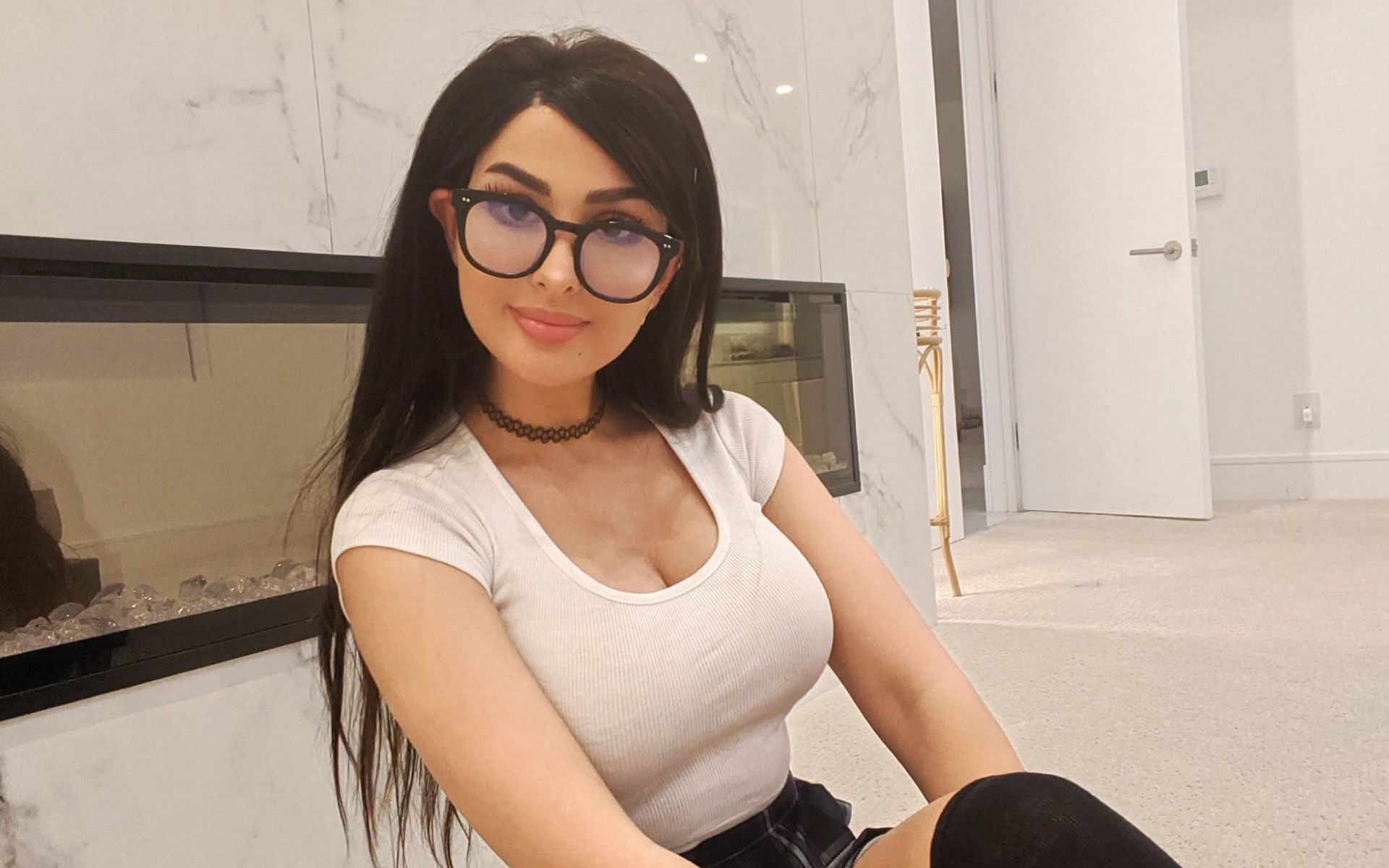 Videos have been extremely difficult to film - SSSniperwolf announces that  she is stepping back amid heated controversy