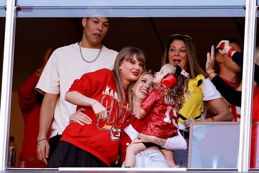 Taylor Swift And Jackson Mahomes At Chiefs vs Chargers