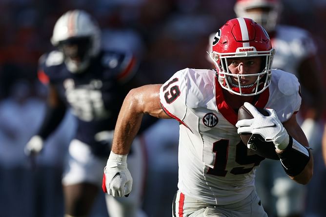 Who are the Georgia vs Kentucky football game announcers today on ESPN? All you need to know about Week 6 game’s coverage team