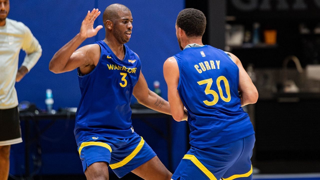 Chris Paul and Steph Curry during Golden State Warriors practice. (Photo: NBA.com)
