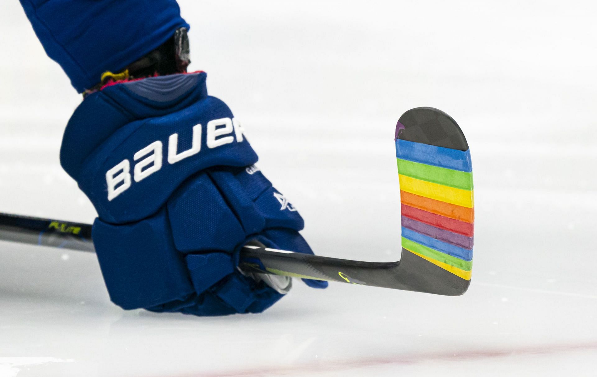 Winnipeg Jets v Vancouver Canucks