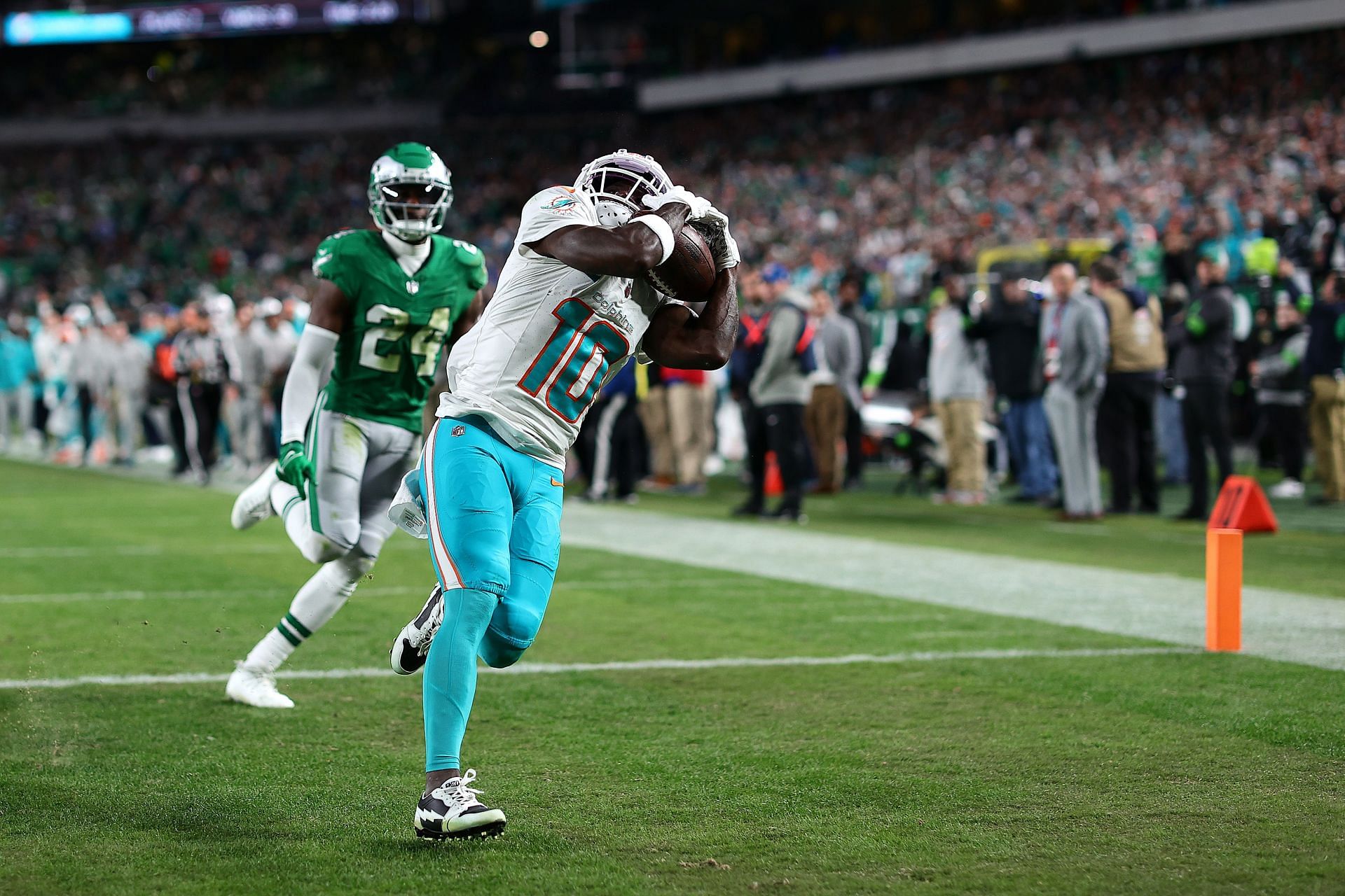 Miami Dolphins v Philadelphia Eagles