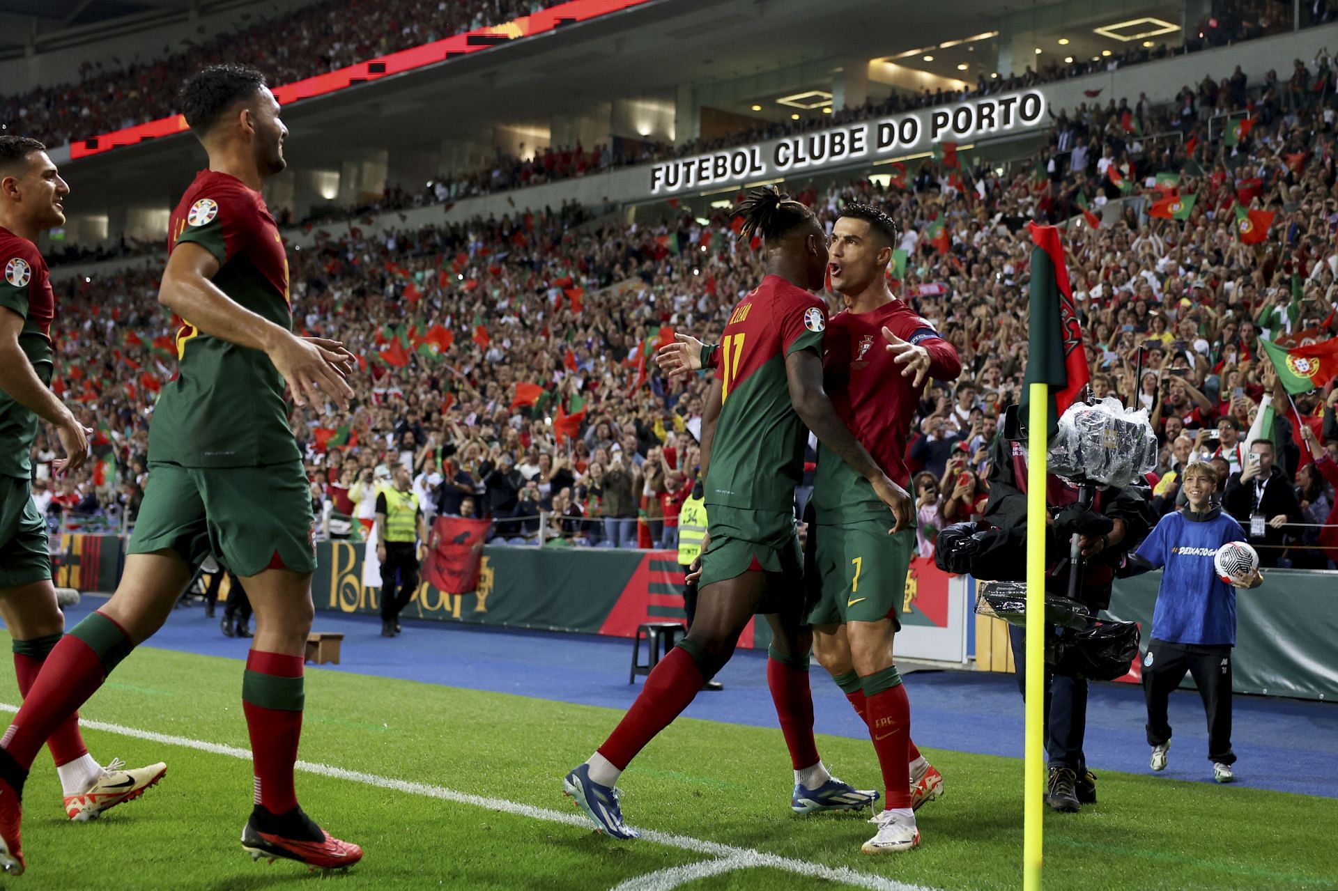 Portugal 3 2 Slovakia 5 Talking Points As The Selecao Survive Late   Bc0d3 16972325402208 1920 