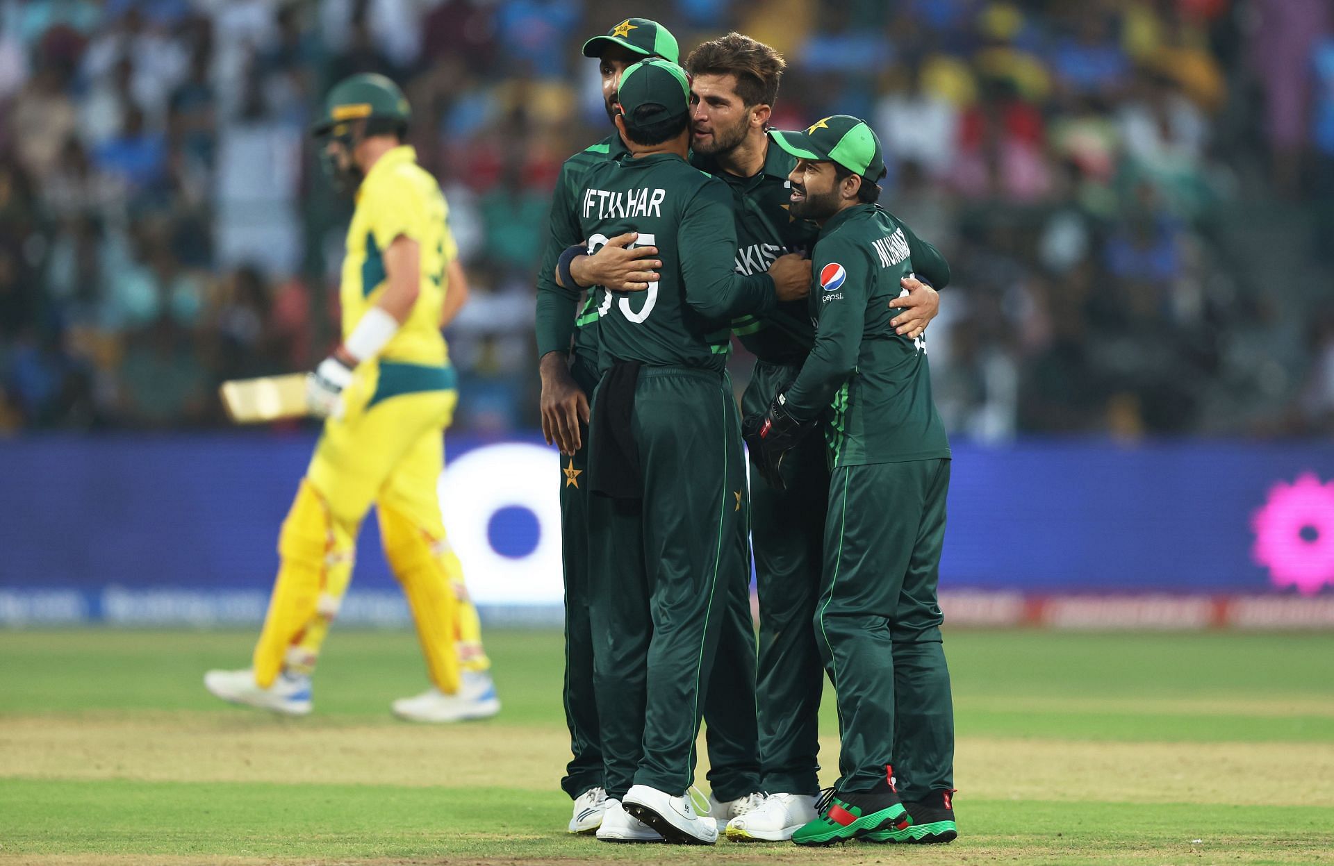 Pakistan players hugging Shaheen Afridi [Getty Images]