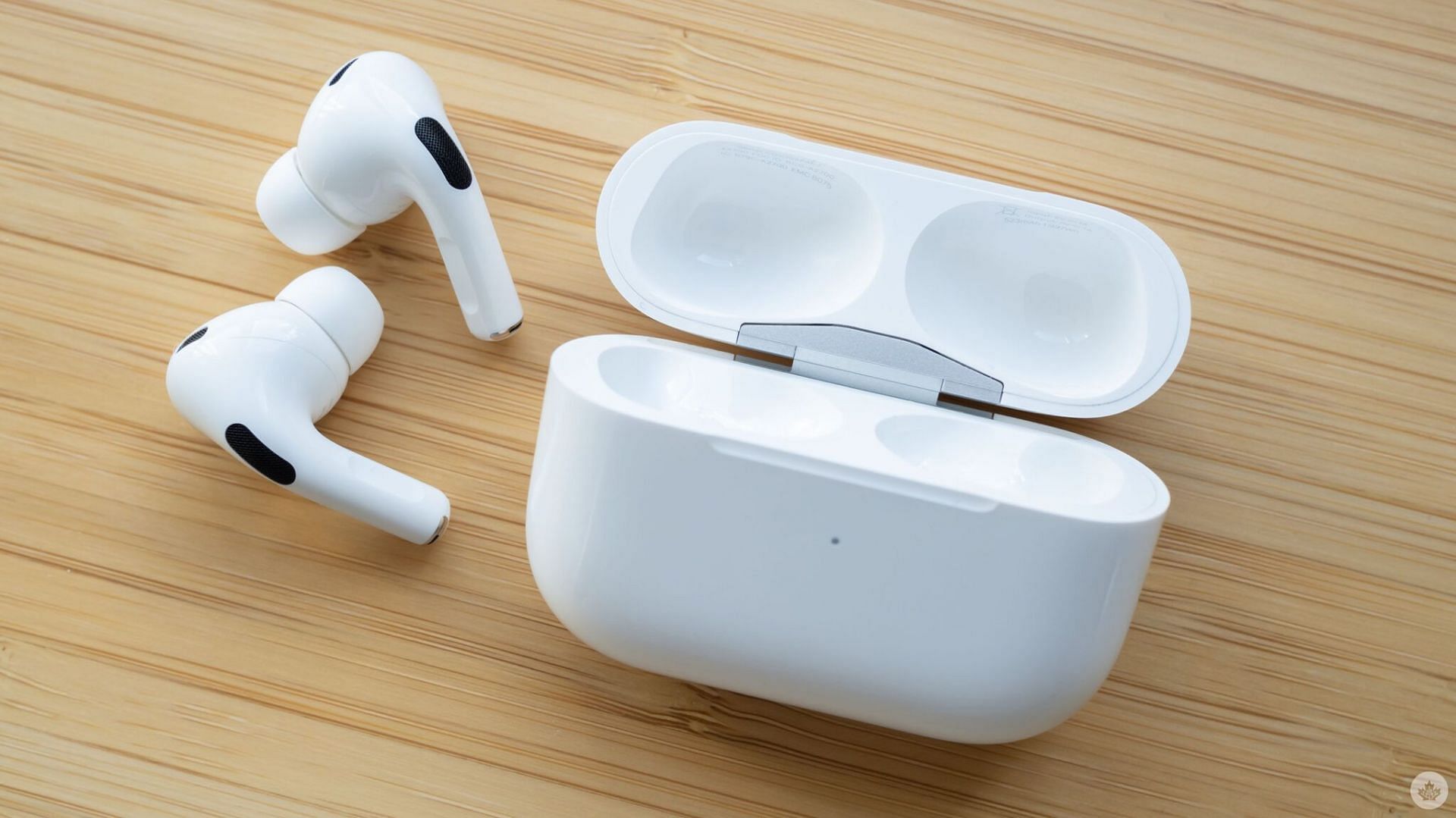 Apple AirPods Pro 2nd Generation (Image via MobileSyrup)