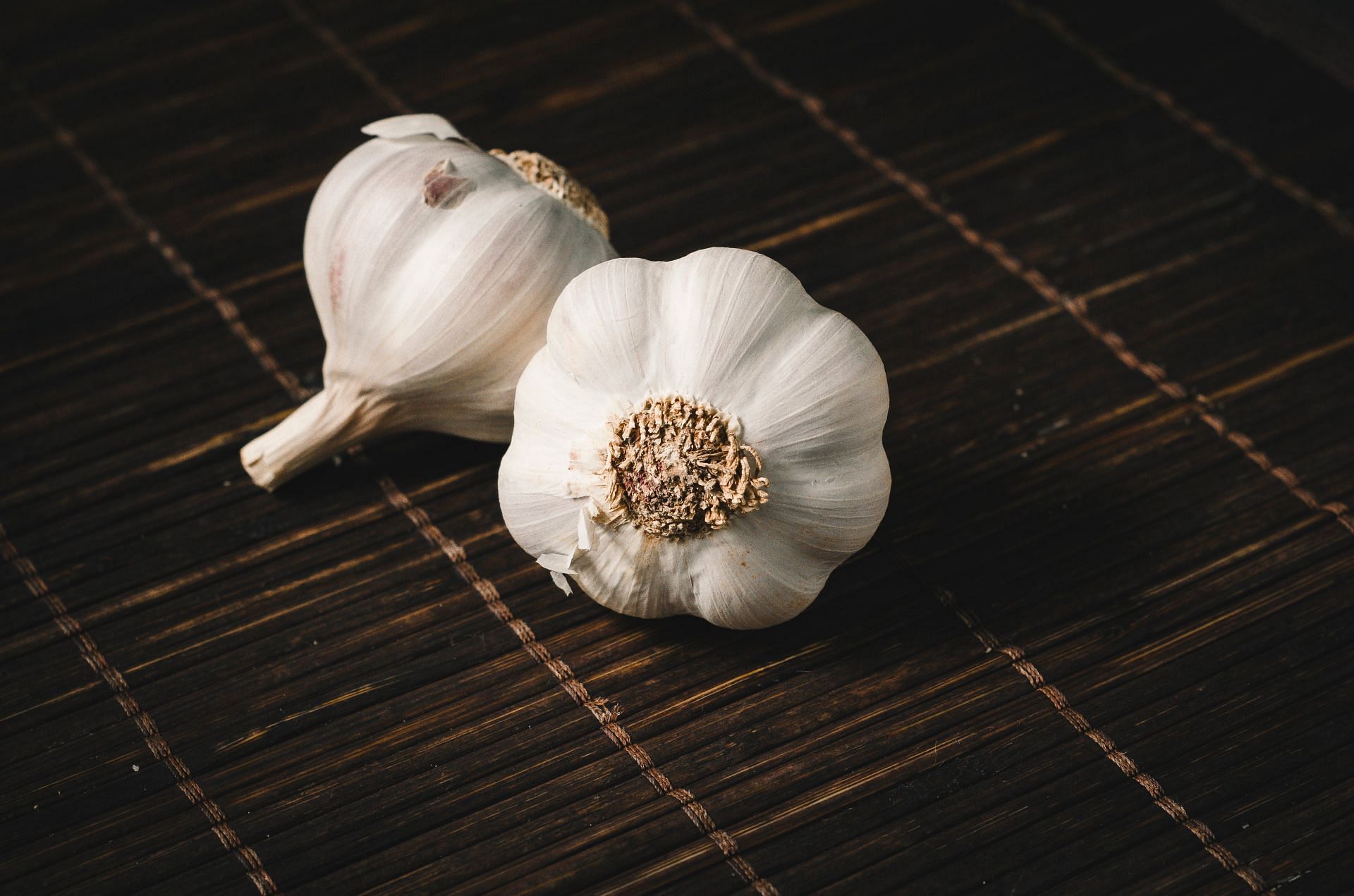 Stinky breath due to garlic (image sourced via Pexels / Photo by Isabella)