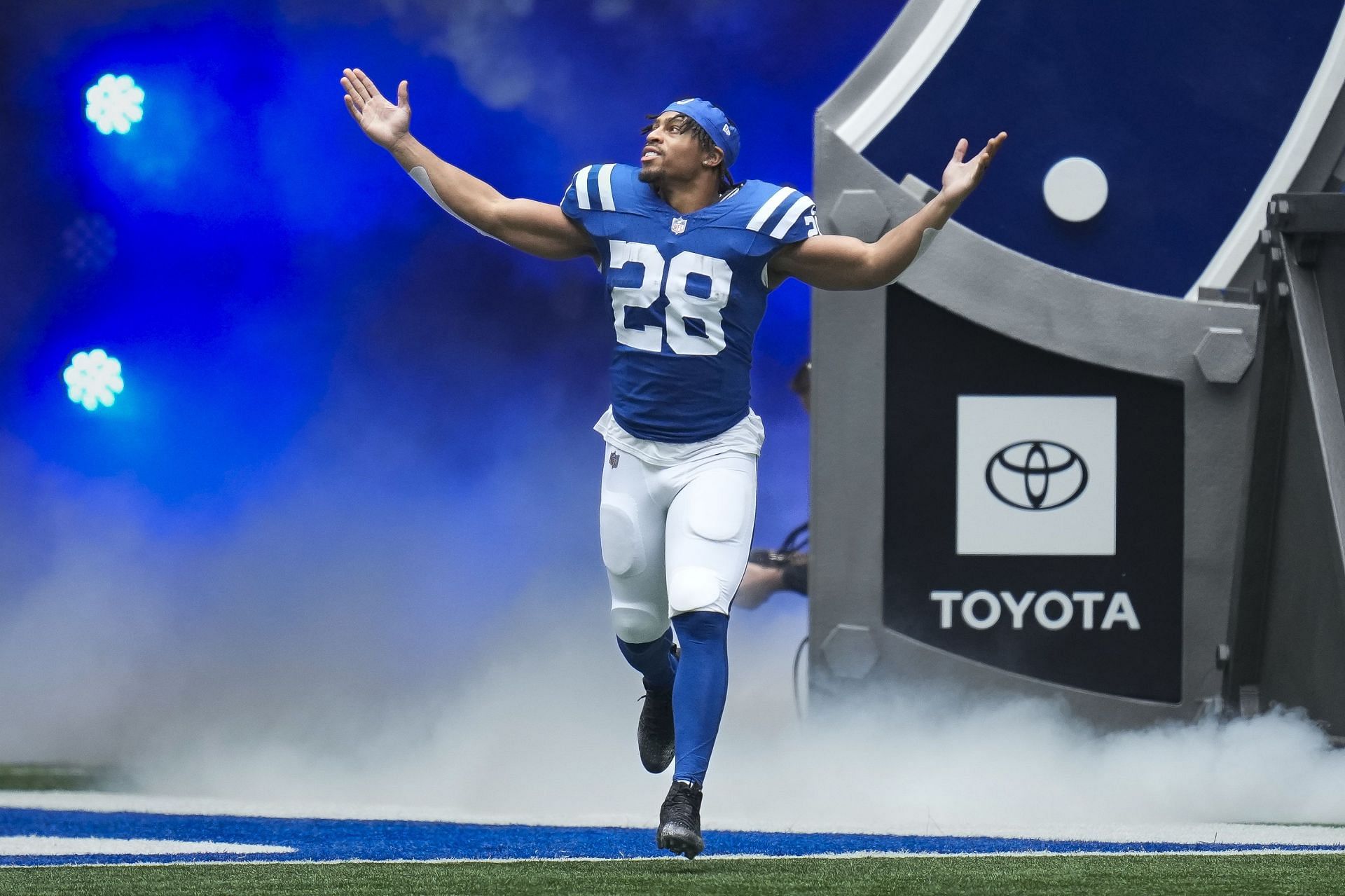 2023 NFL fantasy football rankings: Colts RB Jonathan Taylor outlook,  projections - Stampede Blue