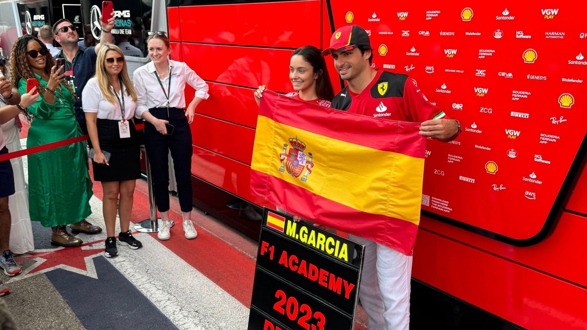 Carlos Sainz celebrates with Marta Garcia (Image from X)