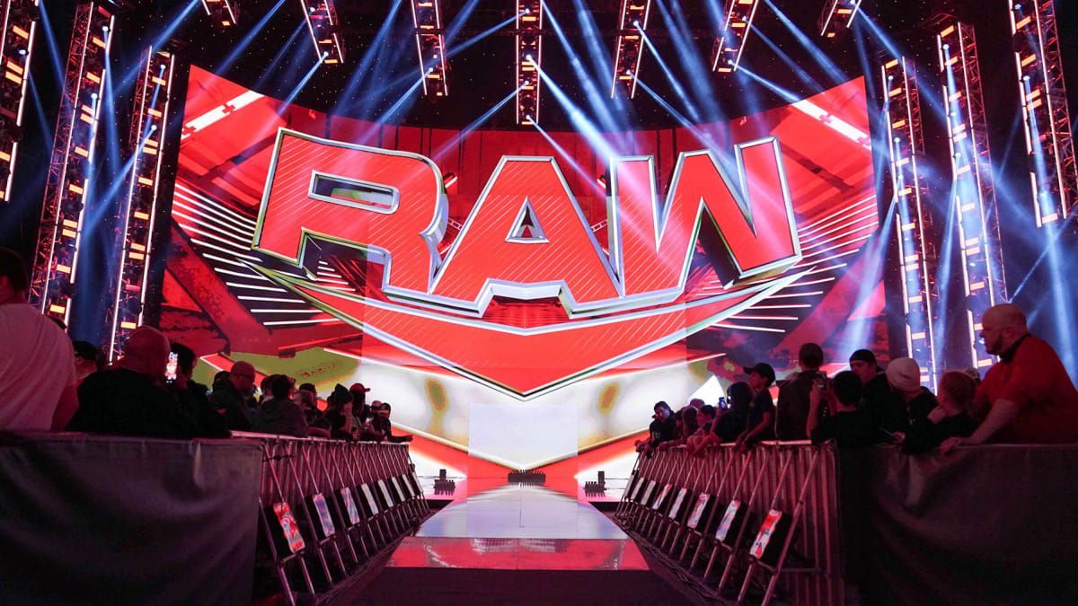 Watch What Happened With Former Wwe Champion After Raw Went Off Air 4815