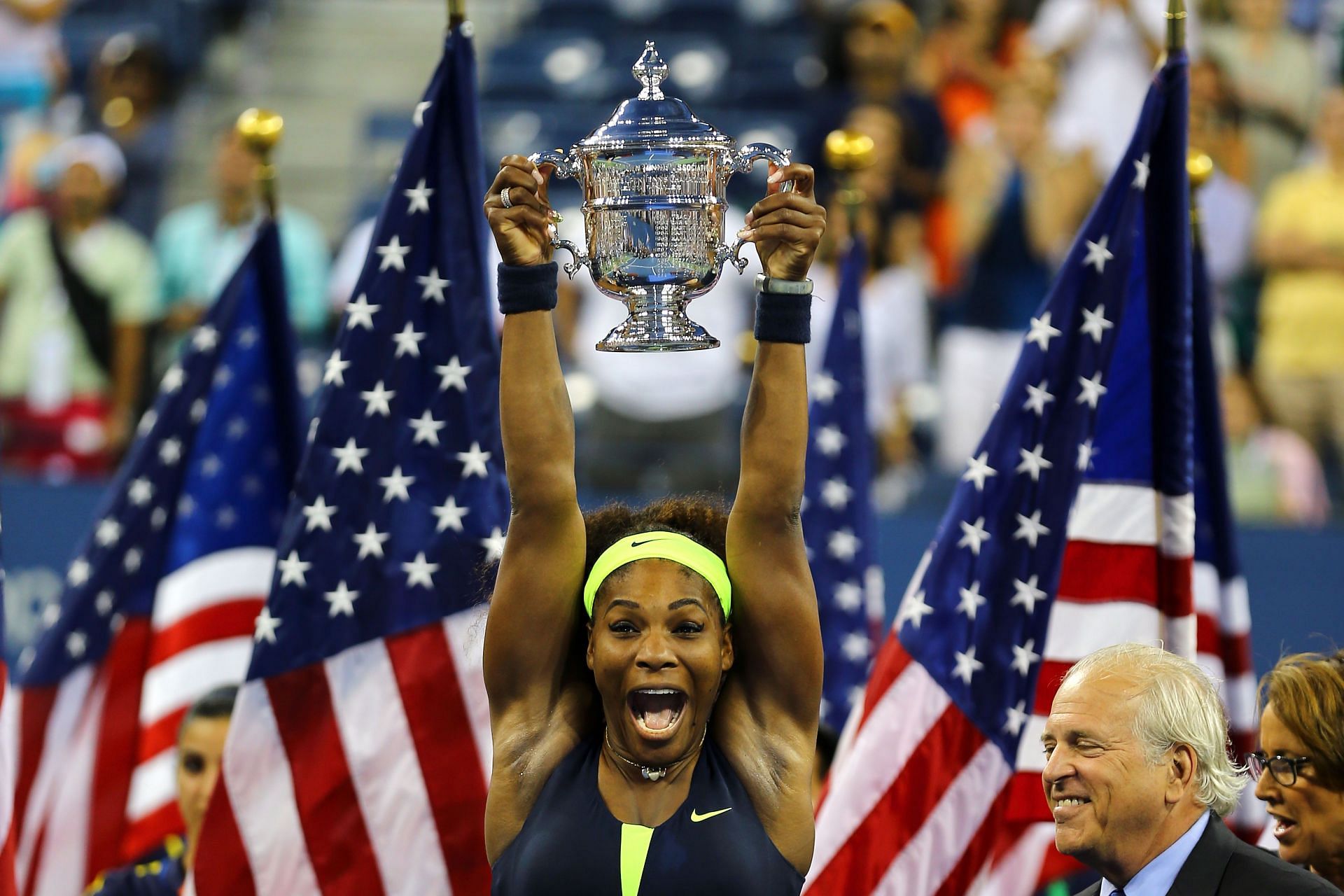 Serena Williams with the 2012 US Open trophy.