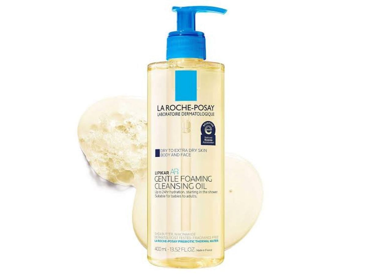 La Roche-Posay Lipikar AP+ Gentle Foaming Cleansing Oil (Image via amazon.com)  