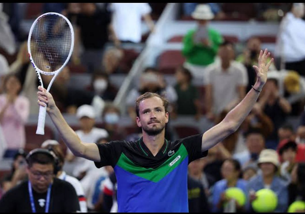 Medvedev played really well to beat Zverev in Beijing