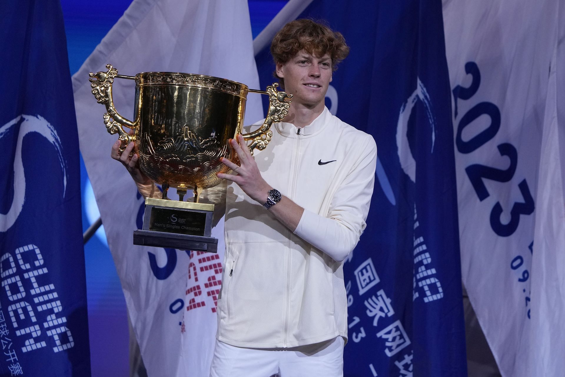 Jannik Sinner wins the 2023 Erste Bank Open against Daniil Medvedev, 7-6,  4-6, 6-3. 🏆 @janniksin @medwed33 @erstebankopen…