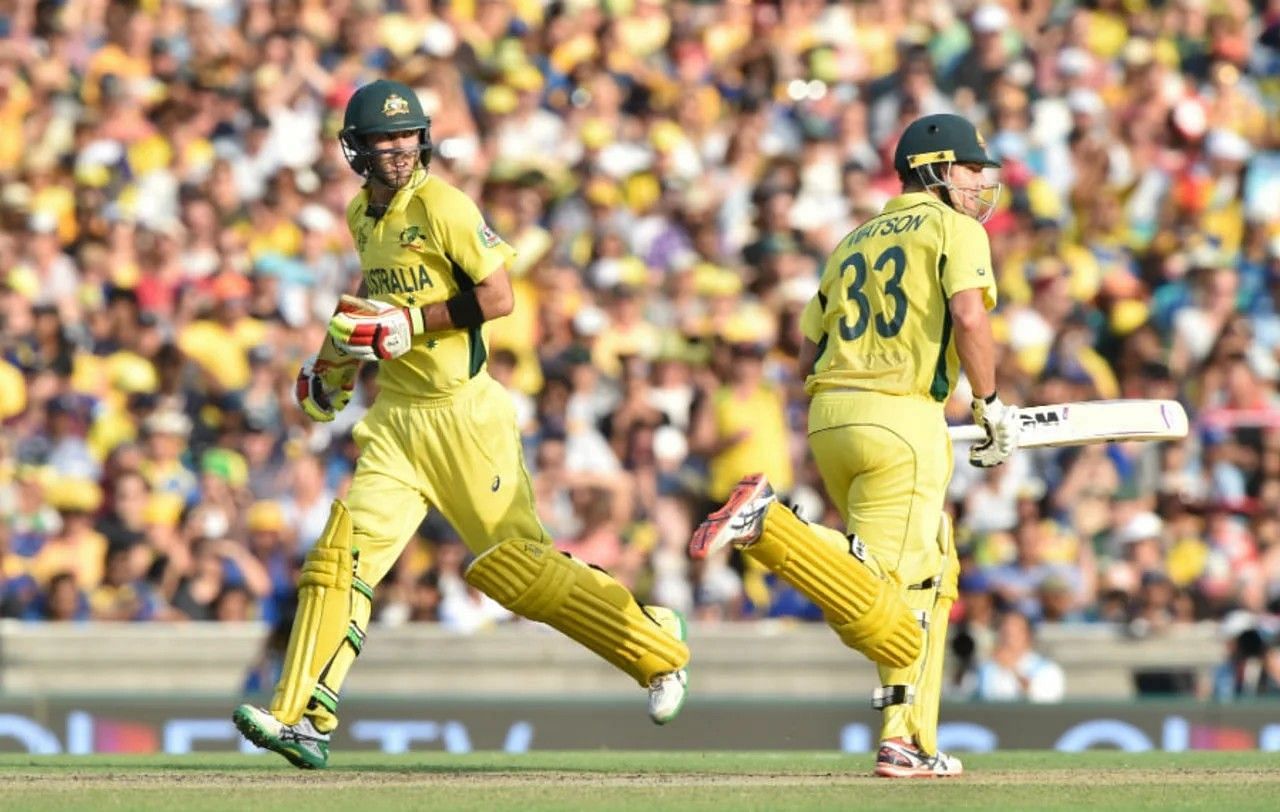 Glenn Maxwell and Shane Watson during their 2015 ODI World Cup match vs SL [Getty Images]