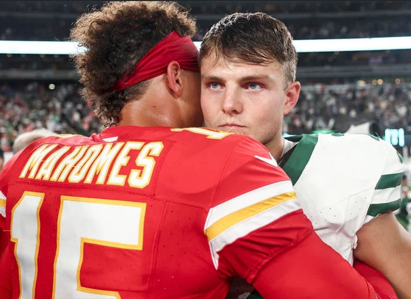 What Did Patrick Mahomes Say To Zach Wilson After Week 4 Thriller Inside Qbs Conversation